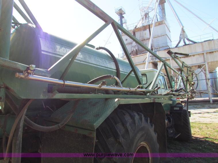 image for item B7461 1989 International Loral 1954 Easy-Rider 2000 boom sprayer