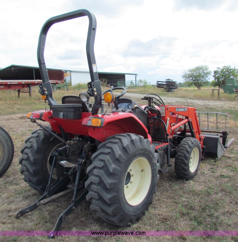 image for item B7466 Century 2028 MFWD tractor