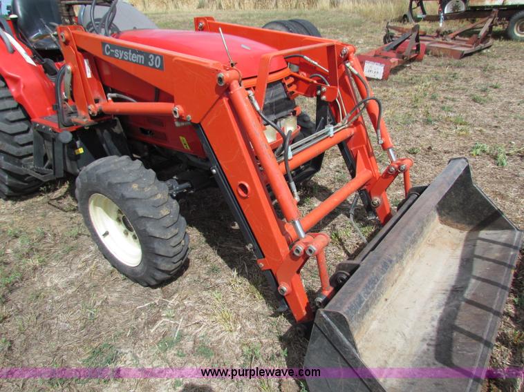 image for item B7466 Century 2028 MFWD tractor