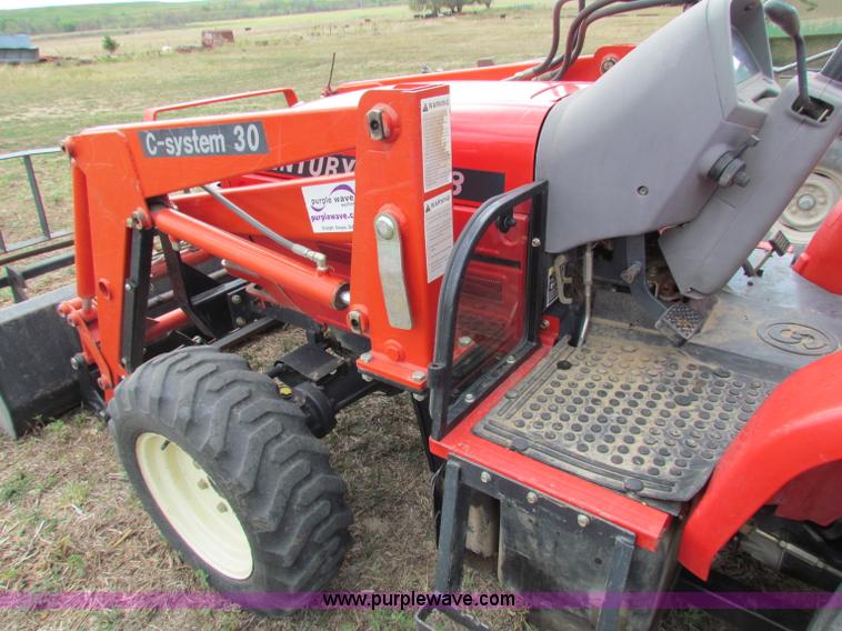 image for item B7466 Century 2028 MFWD tractor