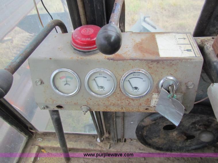 image for item B7467 Gleaner CII combine