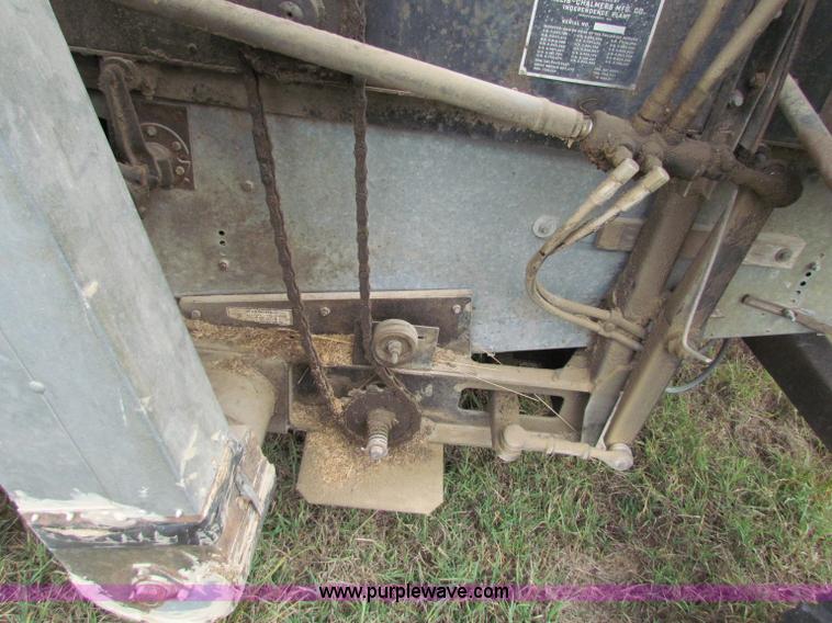 image for item B7467 Gleaner CII combine