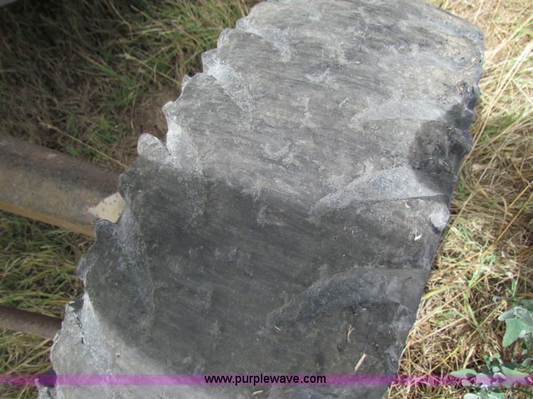 image for item B7467 Gleaner CII combine