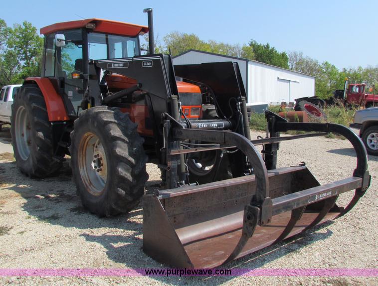 image for item B7476 1993 AGCO 8630 MWFD tractor