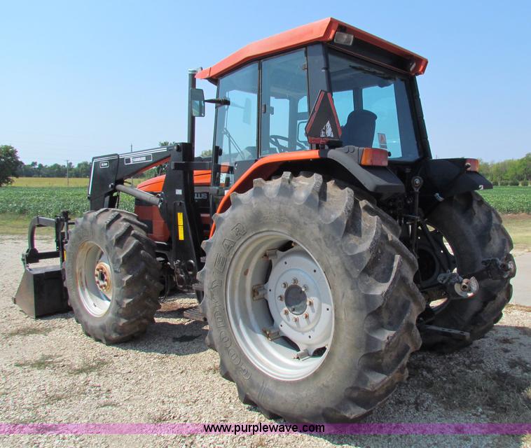 image for item B7476 1993 AGCO 8630 MWFD tractor
