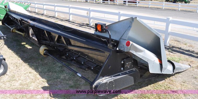 image for item C3002 1996 AGCO Gleaner corn header