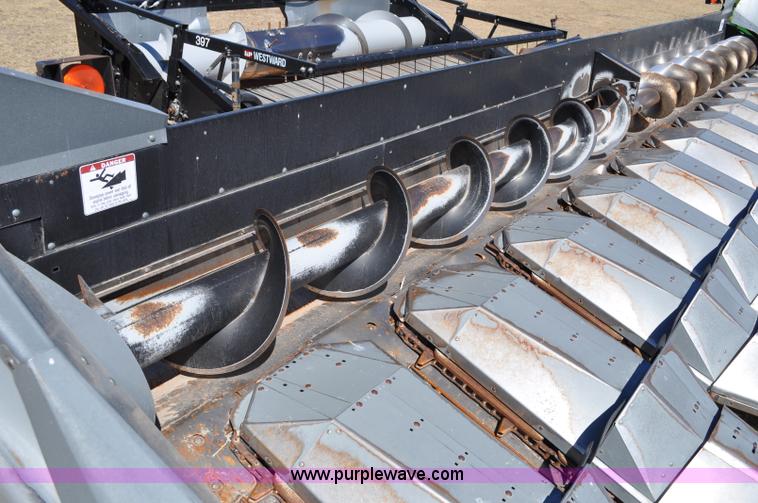image for item C3002 1996 AGCO Gleaner corn header