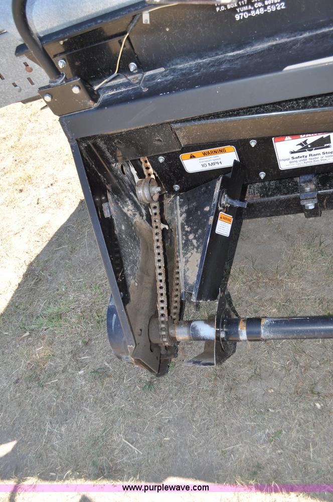 image for item C3002 1996 AGCO Gleaner corn header