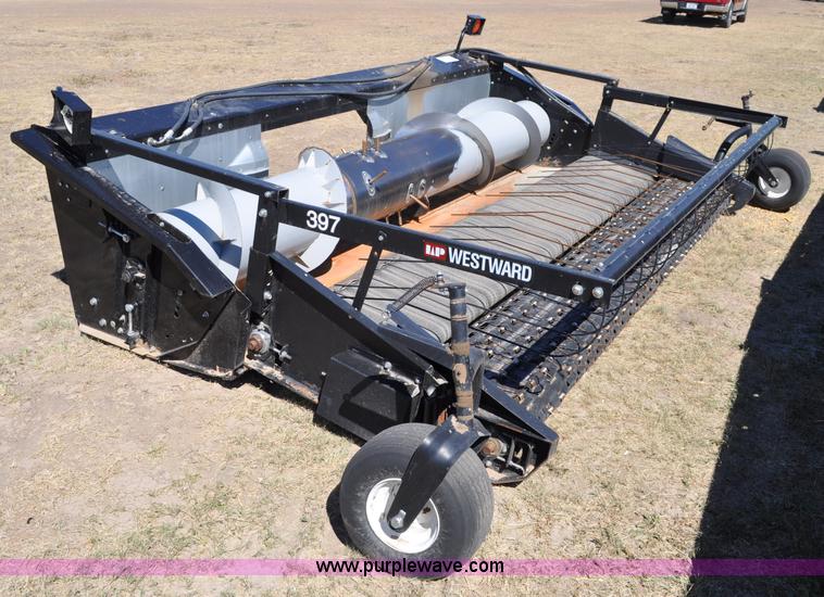 image for item C3004 1999 AGCO Gleaner 400 pickup header