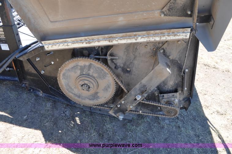 image for item C3004 1999 AGCO Gleaner 400 pickup header