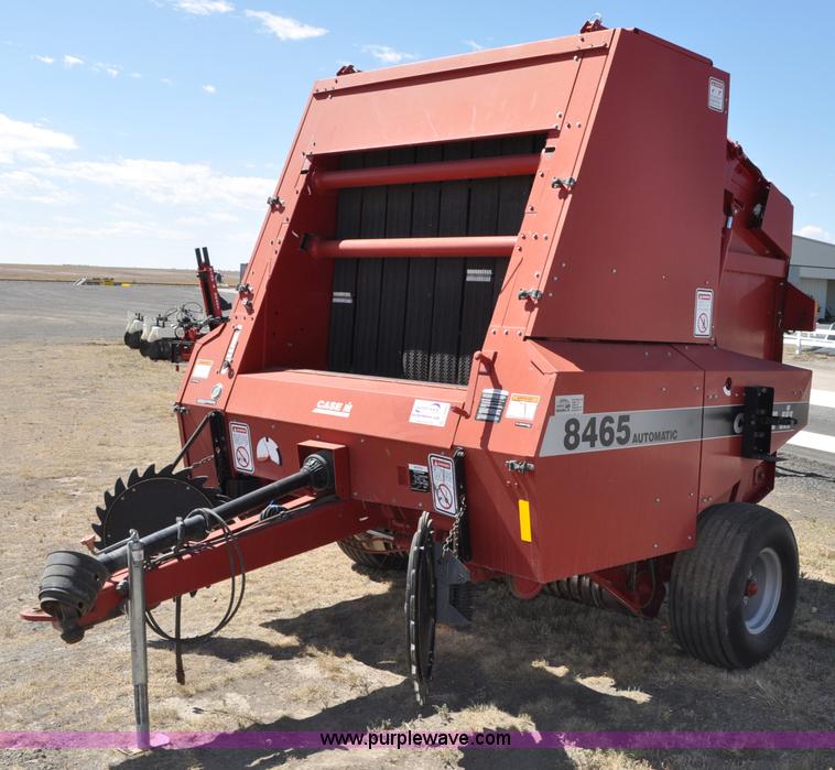 image for item C3005 1998 Case IH 8465A round baler