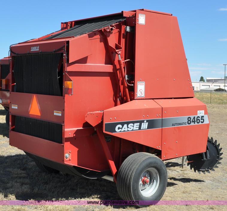 image for item C3005 1998 Case IH 8465A round baler