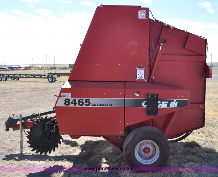 image for item C3005 1998 Case IH 8465A round baler