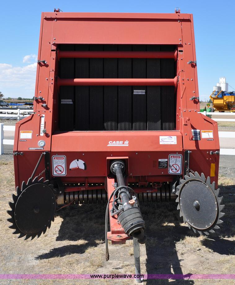 image for item C3005 1998 Case IH 8465A round baler