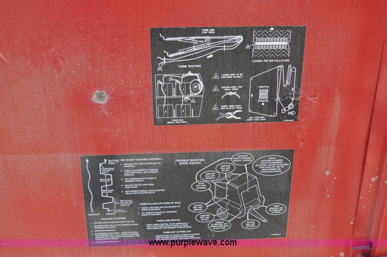 image for item C3005 1998 Case IH 8465A round baler