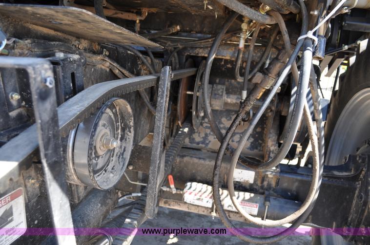 image for item C3006 2002 AGCO Gleaner R62 Custom Harvest Special combine