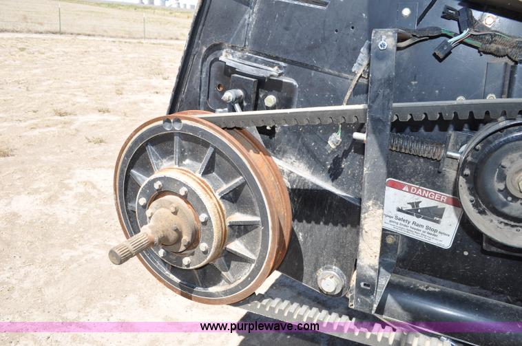 image for item C3006 2002 AGCO Gleaner R62 Custom Harvest Special combine