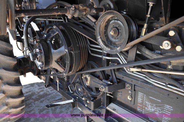 image for item C3006 2002 AGCO Gleaner R62 Custom Harvest Special combine