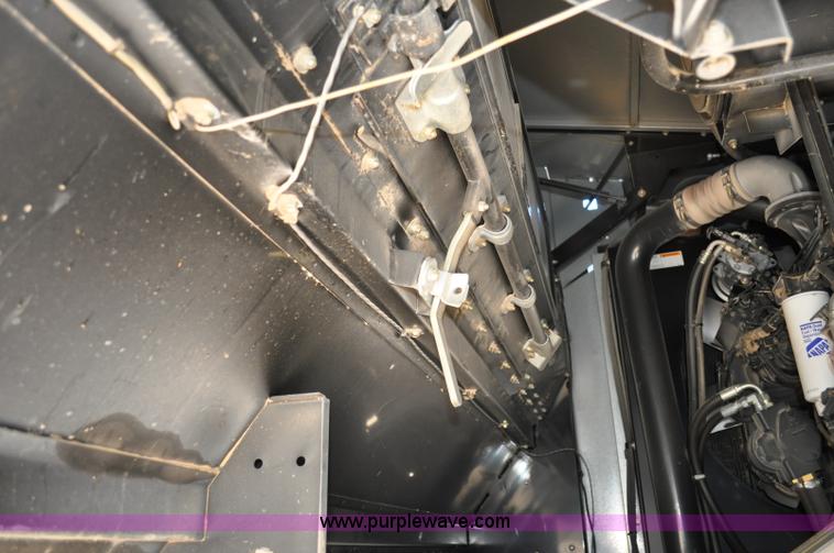 image for item C3006 2002 AGCO Gleaner R62 Custom Harvest Special combine