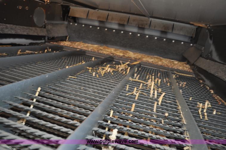 image for item C3006 2002 AGCO Gleaner R62 Custom Harvest Special combine