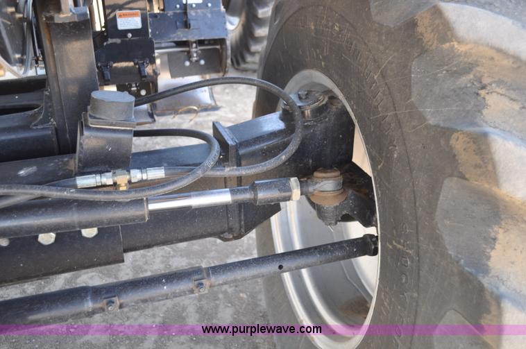 image for item C3006 2002 AGCO Gleaner R62 Custom Harvest Special combine