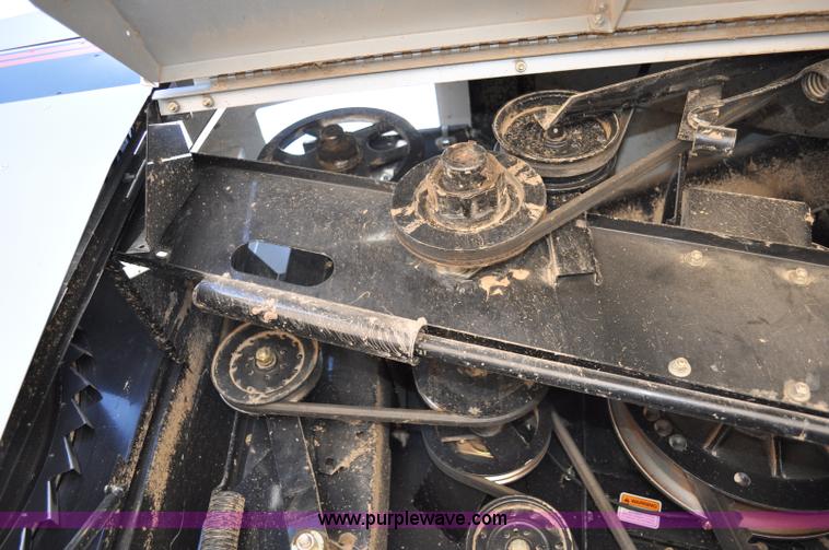 image for item C3006 2002 AGCO Gleaner R62 Custom Harvest Special combine