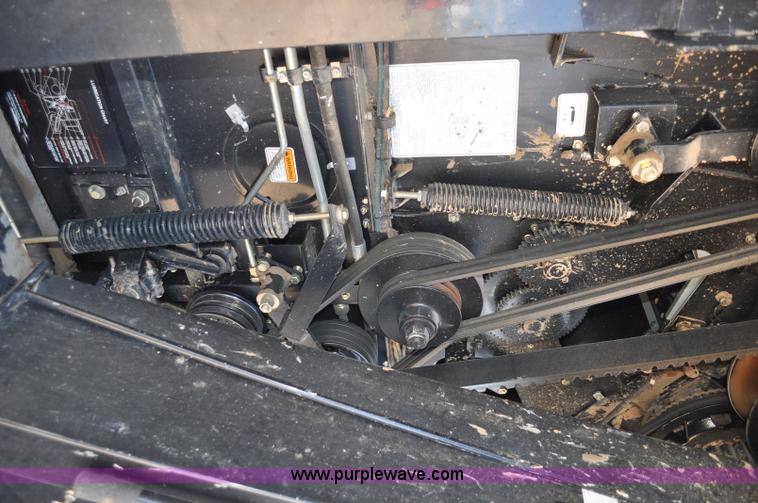 image for item C3006 2002 AGCO Gleaner R62 Custom Harvest Special combine