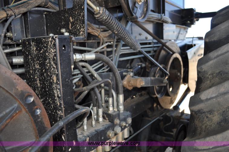 image for item C3006 2002 AGCO Gleaner R62 Custom Harvest Special combine