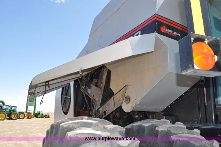 image for item C3006 2002 AGCO Gleaner R62 Custom Harvest Special combine