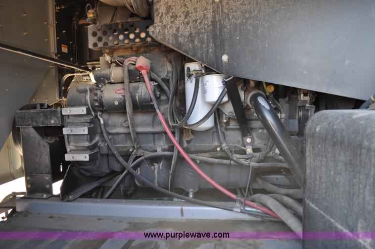 image for item C3006 2002 AGCO Gleaner R62 Custom Harvest Special combine