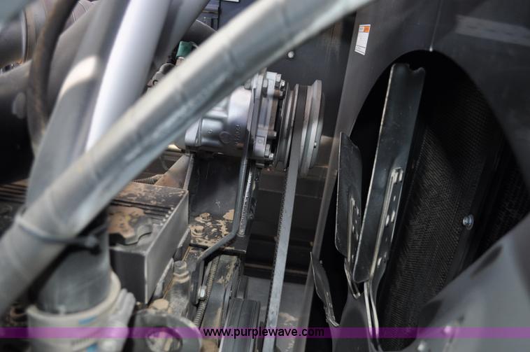 image for item C3006 2002 AGCO Gleaner R62 Custom Harvest Special combine