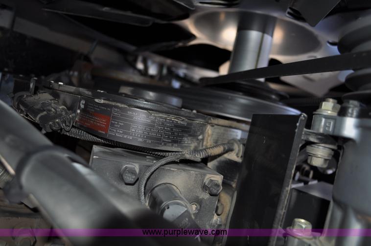 image for item C3006 2002 AGCO Gleaner R62 Custom Harvest Special combine