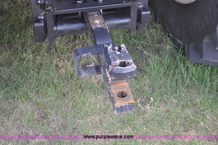 image for item C3007 2009 New Holland T8040 MFWD tractor