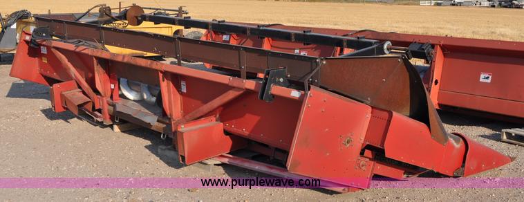 image for item C3008 1992 Case IH 1083 corn header