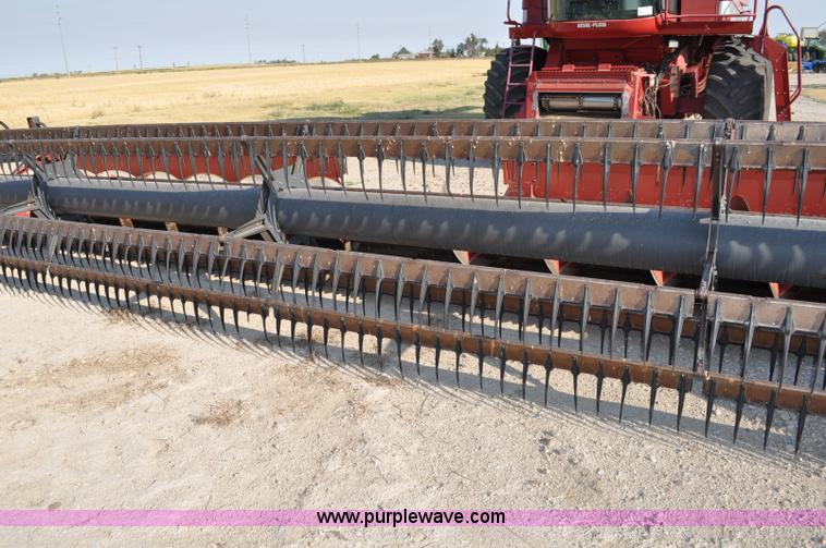 image for item C3010 1995 Case IH 1010 30' header