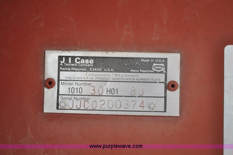 image for item C3010 1995 Case IH 1010 30' header