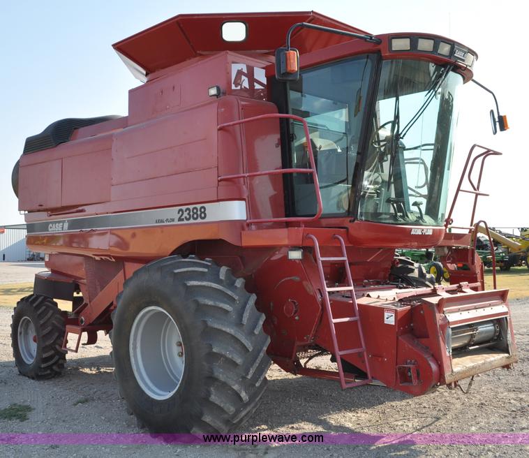 image for item C3011 1998 Case IH 2388 combine