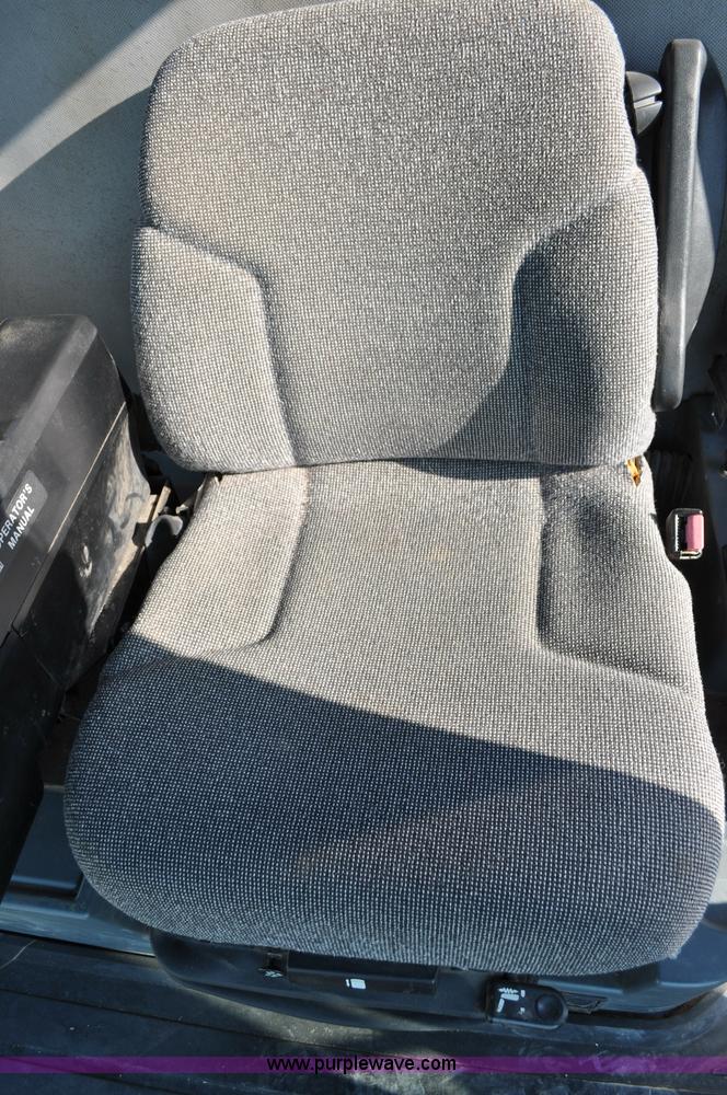 image for item C3011 1998 Case IH 2388 combine