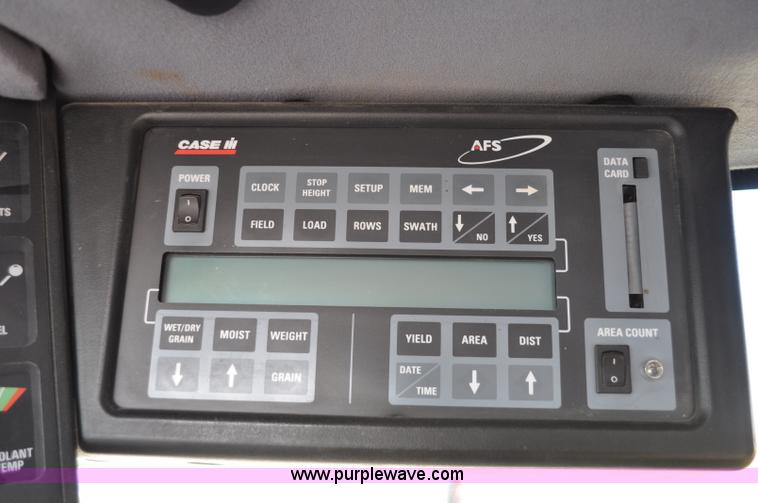 image for item C3011 1998 Case IH 2388 combine