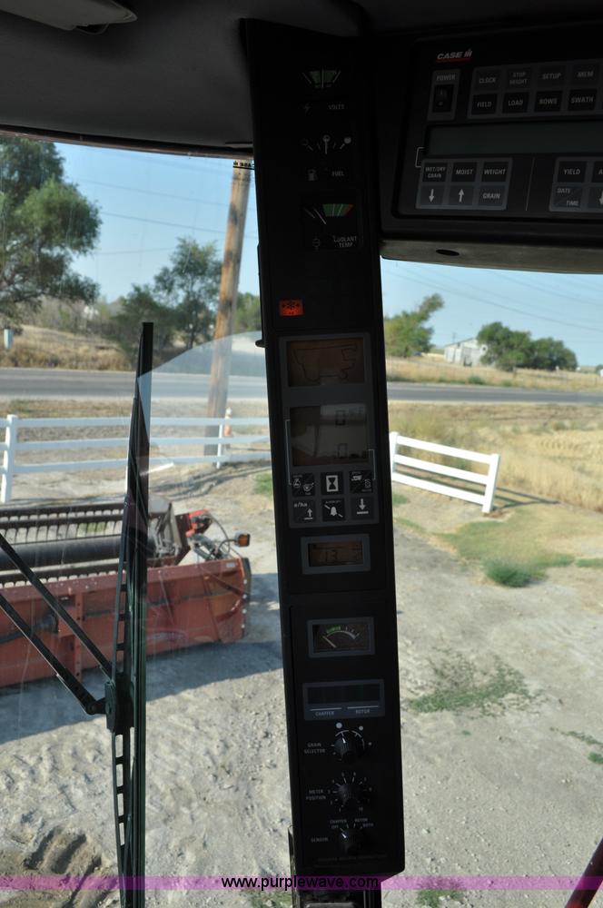 image for item C3011 1998 Case IH 2388 combine