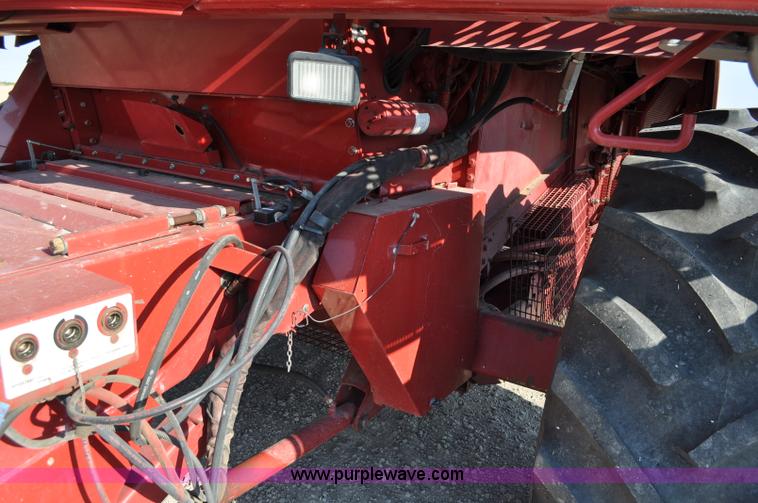 image for item C3011 1998 Case IH 2388 combine