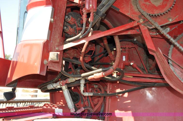 image for item C3011 1998 Case IH 2388 combine