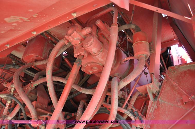 image for item C3011 1998 Case IH 2388 combine