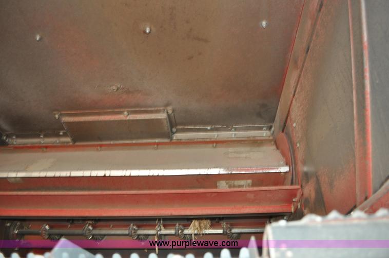 image for item C3011 1998 Case IH 2388 combine