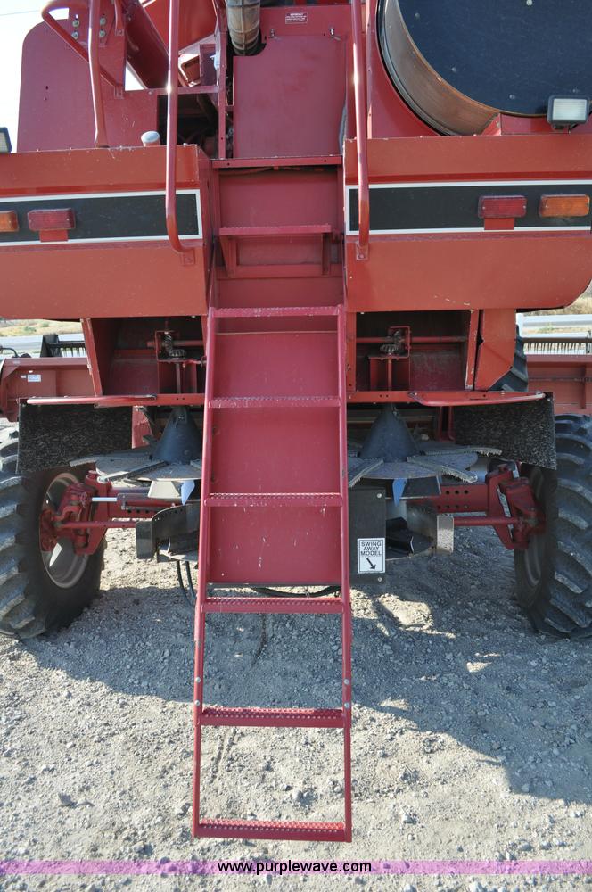 image for item C3011 1998 Case IH 2388 combine