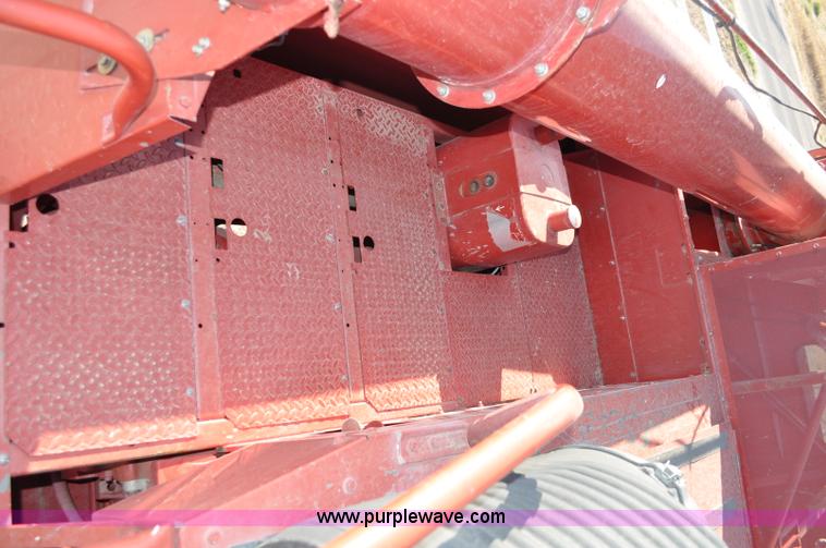 image for item C3011 1998 Case IH 2388 combine