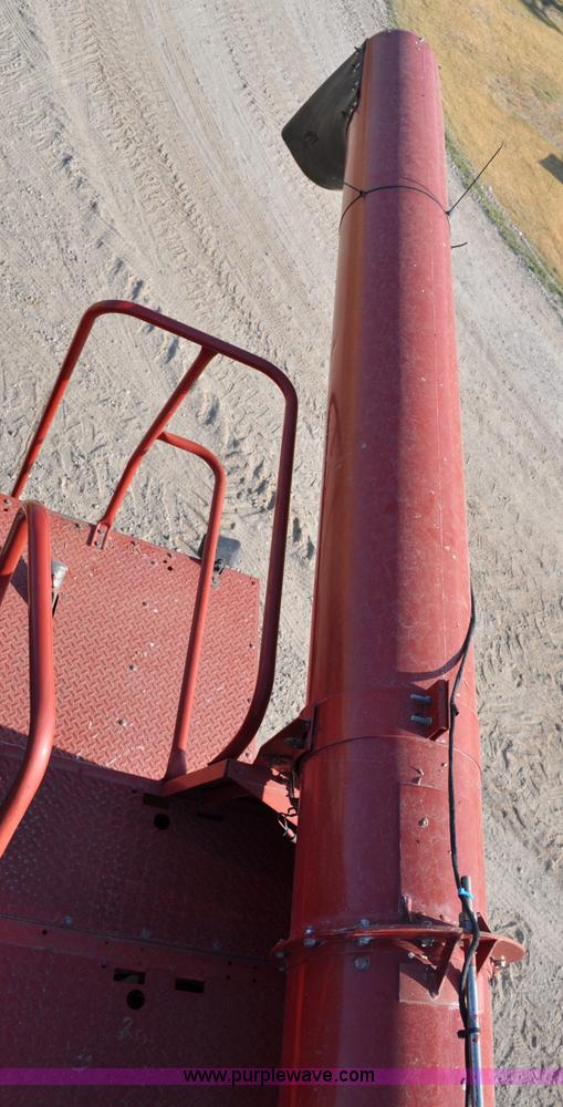 image for item C3011 1998 Case IH 2388 combine