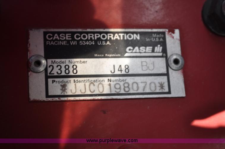 image for item C3011 1998 Case IH 2388 combine