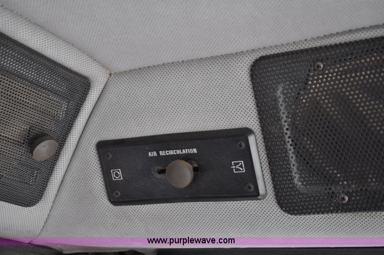 image for item C3012 1992 Case IH 1680 combine