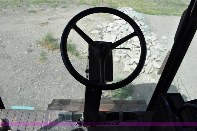 image for item C3012 1992 Case IH 1680 combine